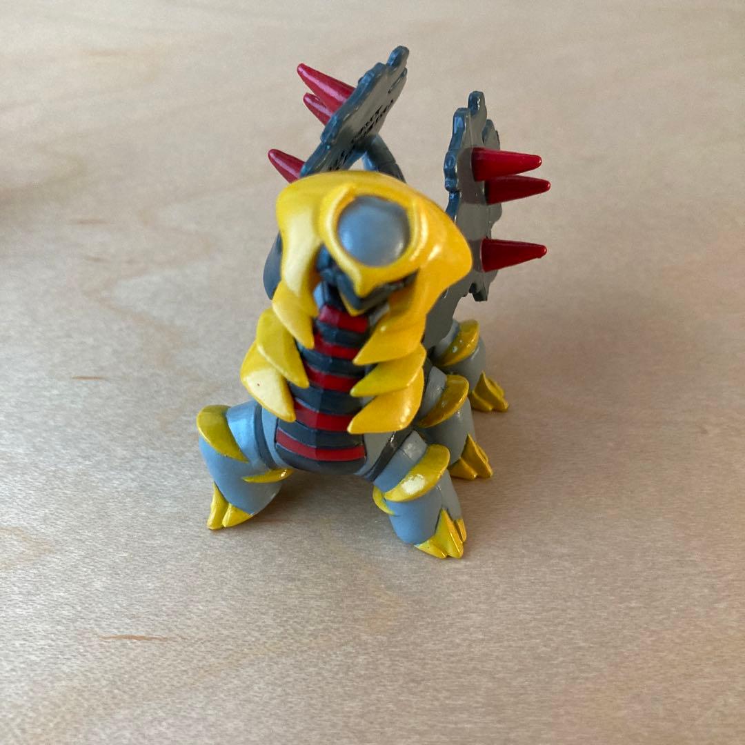 貴重 モンコレ ギラティナ 4体セット