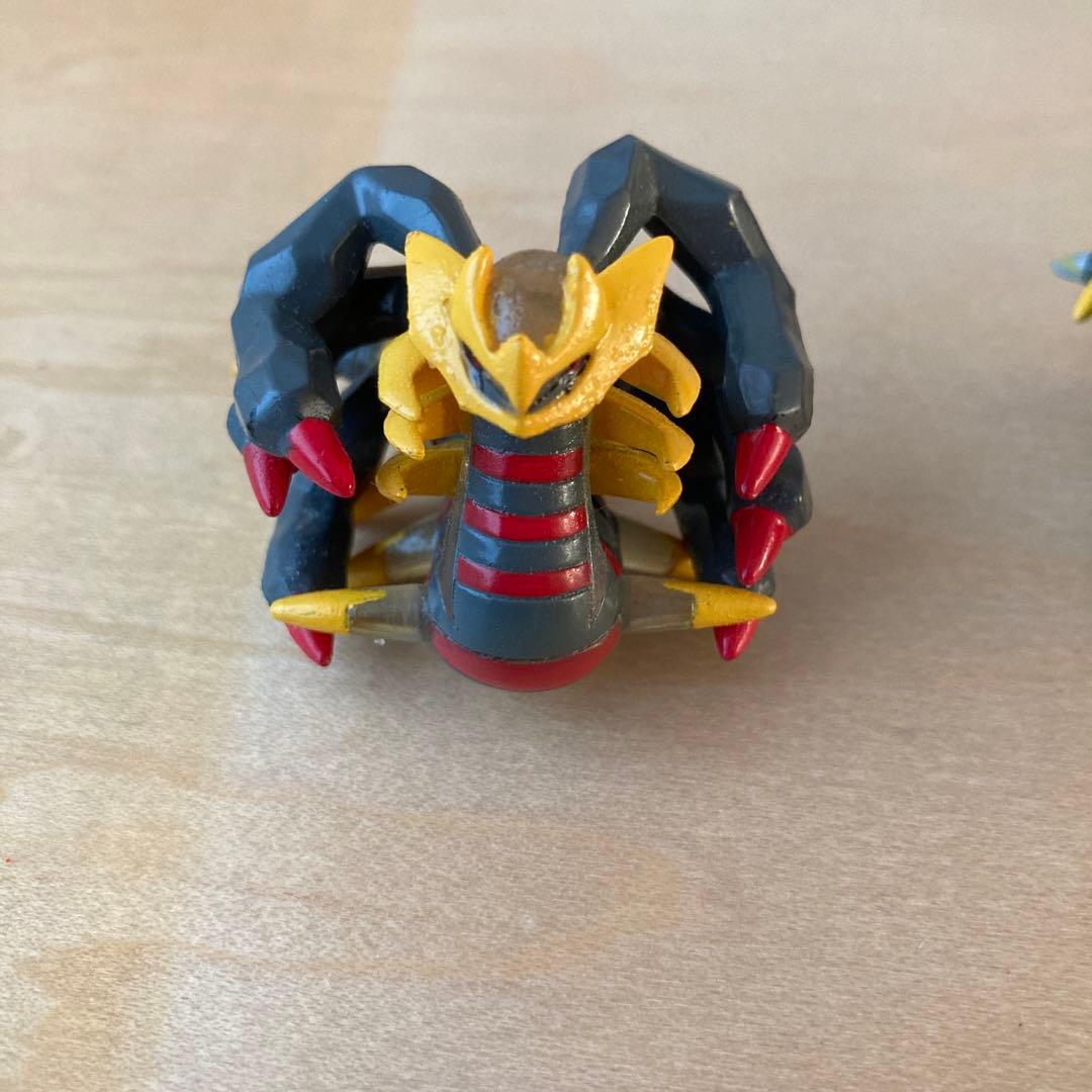 貴重 モンコレ ギラティナ 4体セット