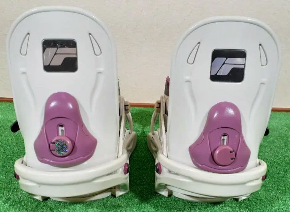 電車、バス移動予定の方必見!!レディーススノーボードフルセット