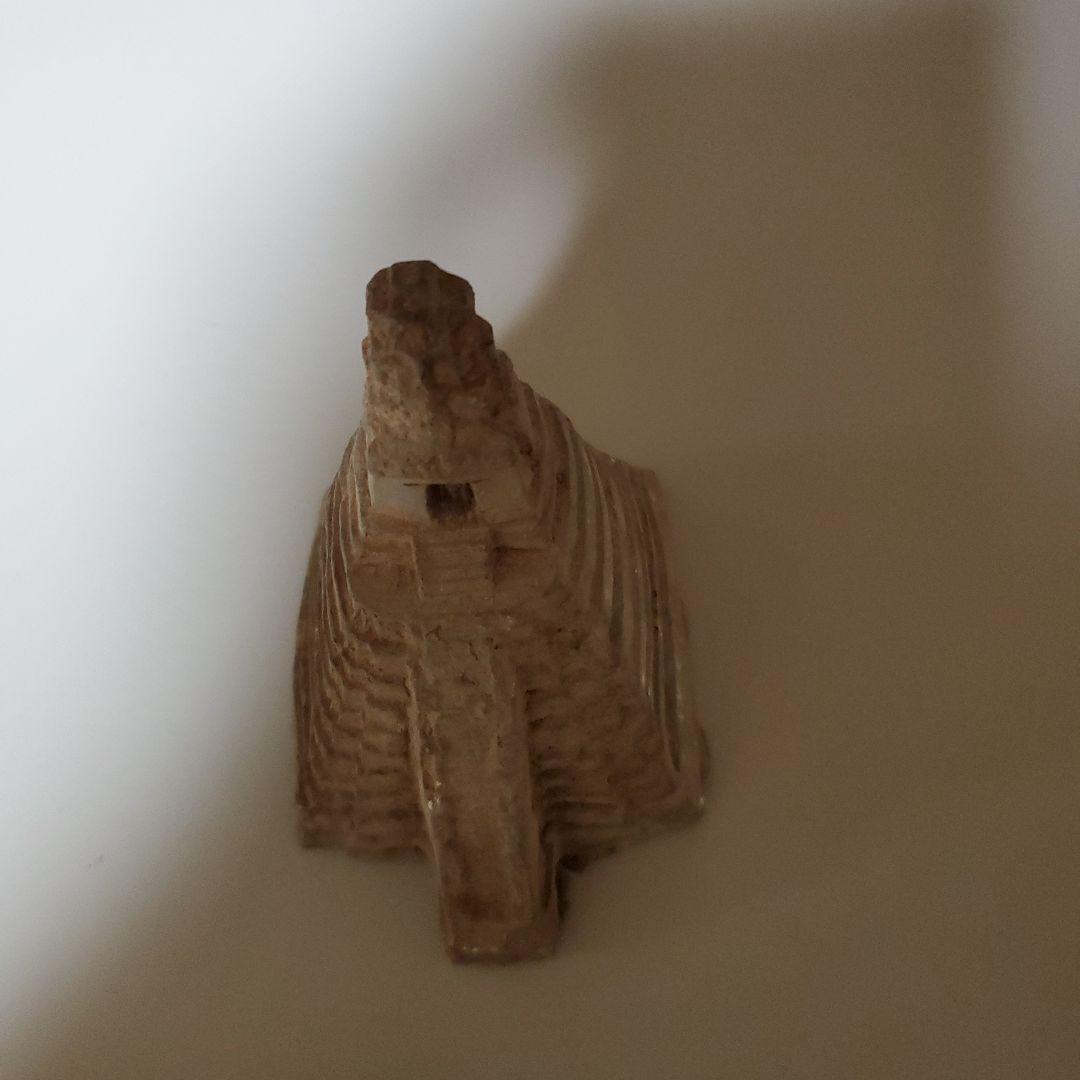 ティカル1号神殿石作り模型　高さ10cm、横7cm