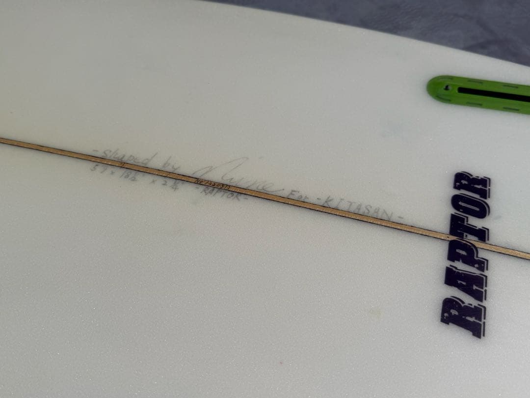 M.STICKS 5'9ショートボード