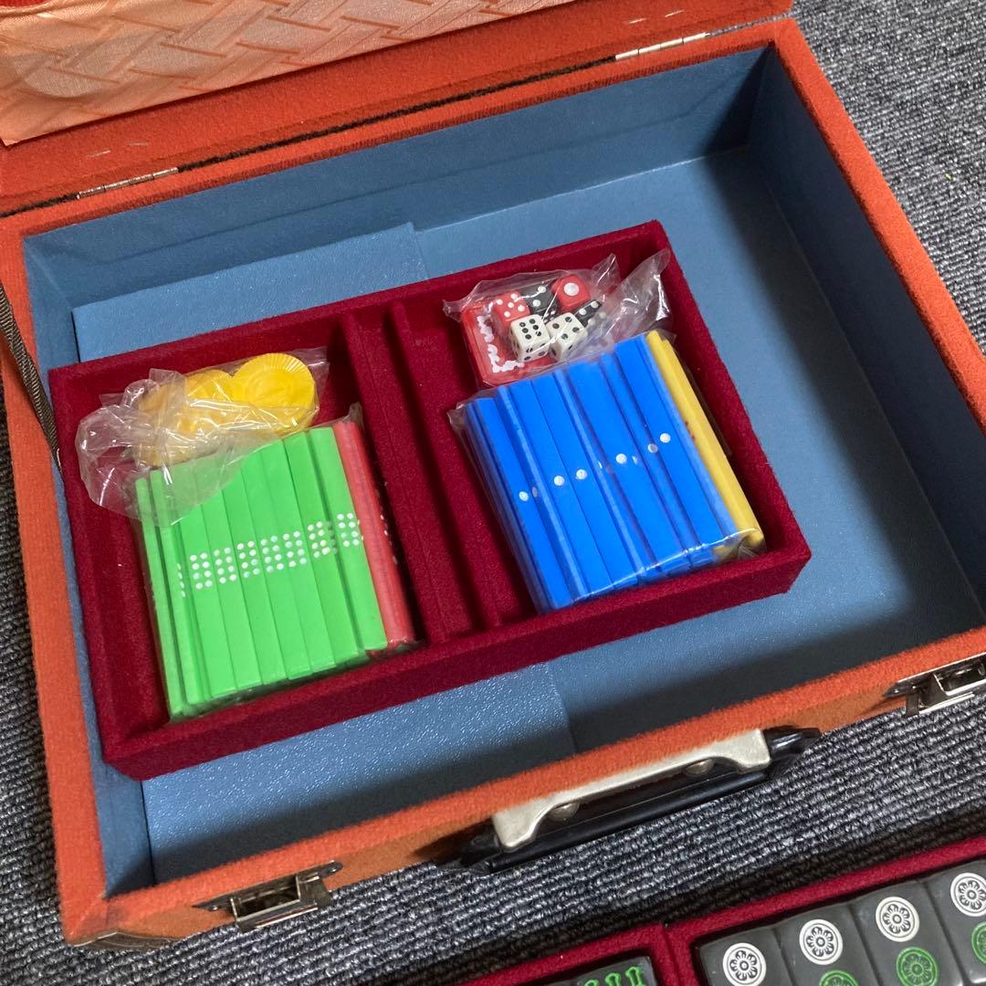 新品　麻雀牌　マツオカ　黒牌　ユリア樹脂