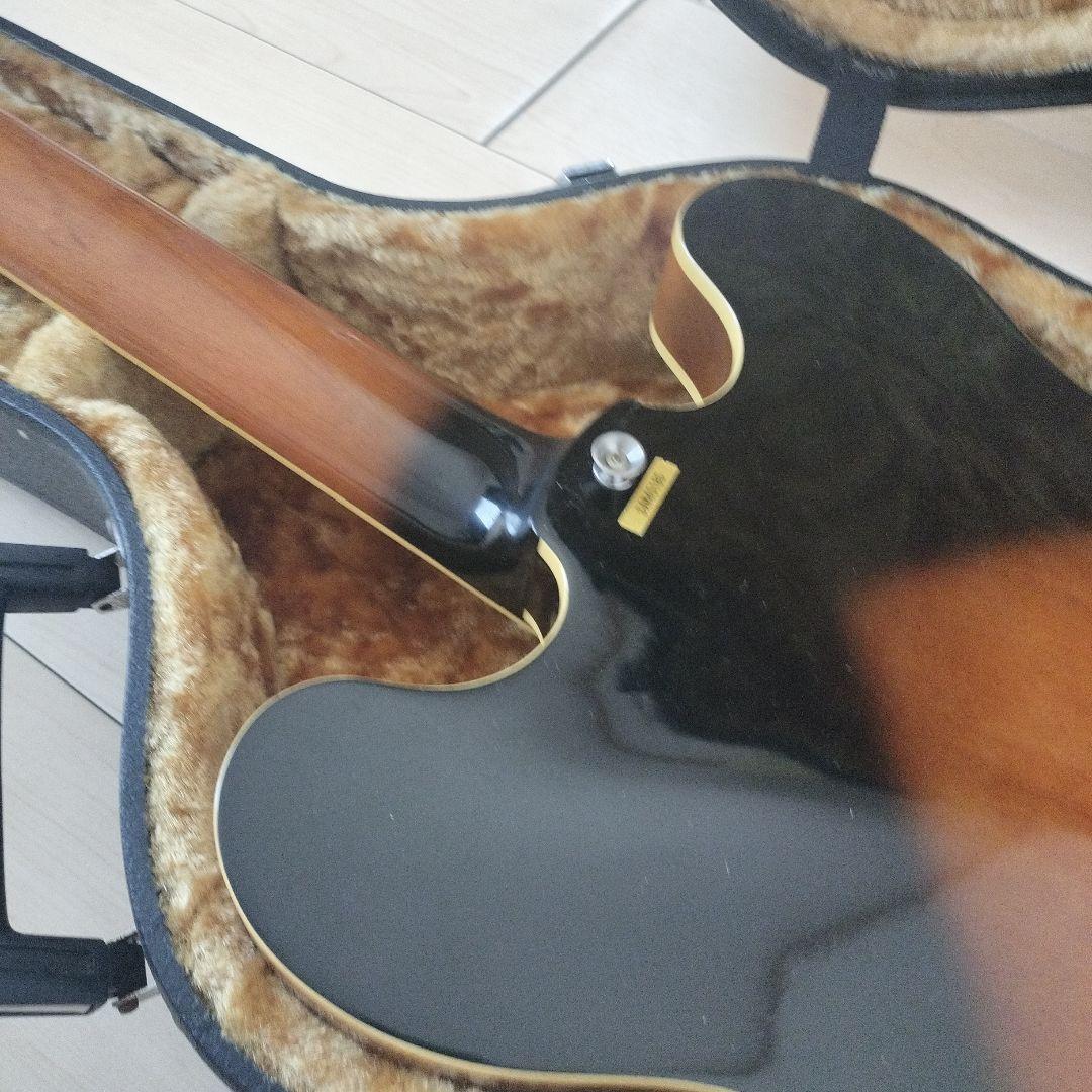 Samic San451bs 　サミック　セミアコ　ケース付き