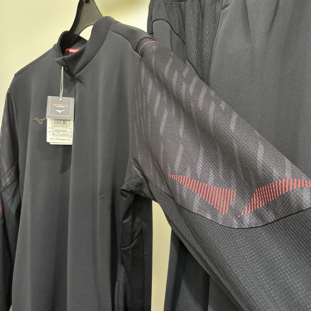 ミズノモレリアトレーニングウェア新品２ＸＬ
