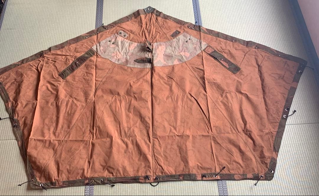 さ*く様 【人気軍幕】美品 1990年 ハンガリー ハリケーンカモ×2枚 1枚レ