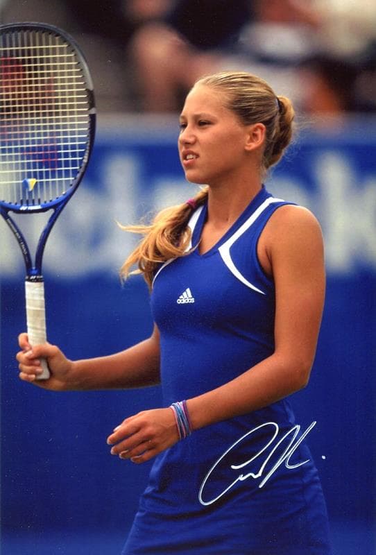 女子テニス　アンナ・クルニコワ 　証明書付き　直筆サイン入りフォト