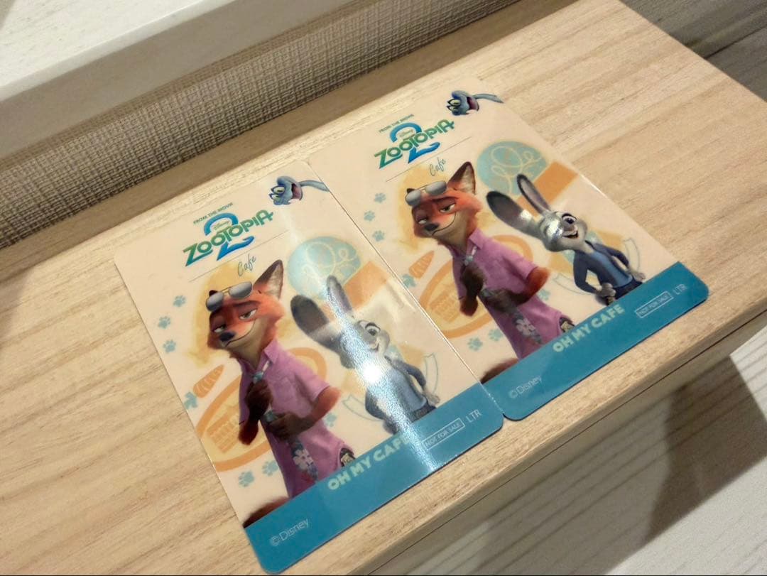 ズートピア2 オーマイカフェ 予約特典 コレクションカード ニック ジュディ