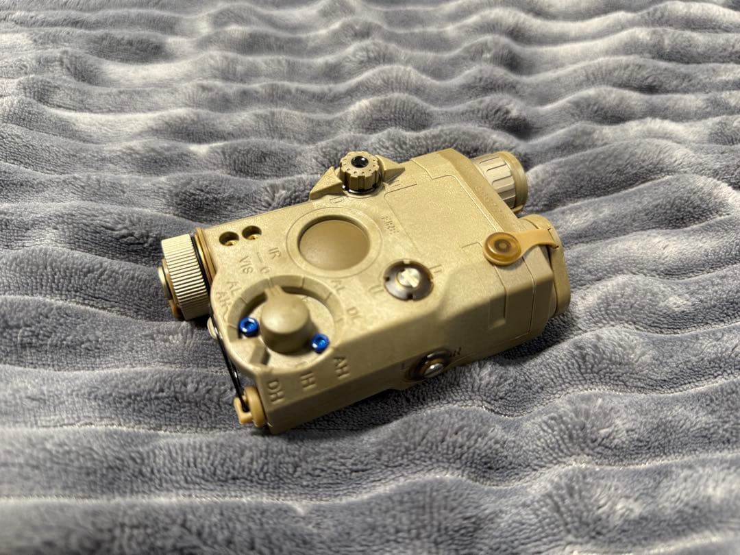 SOMOGEAR LA-5 STD DE フラッシュライトモデル