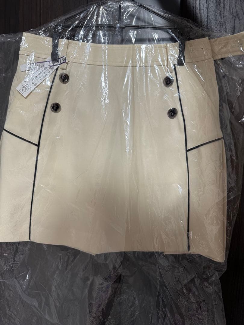 値引き中！【美品】アルチビオ スカート