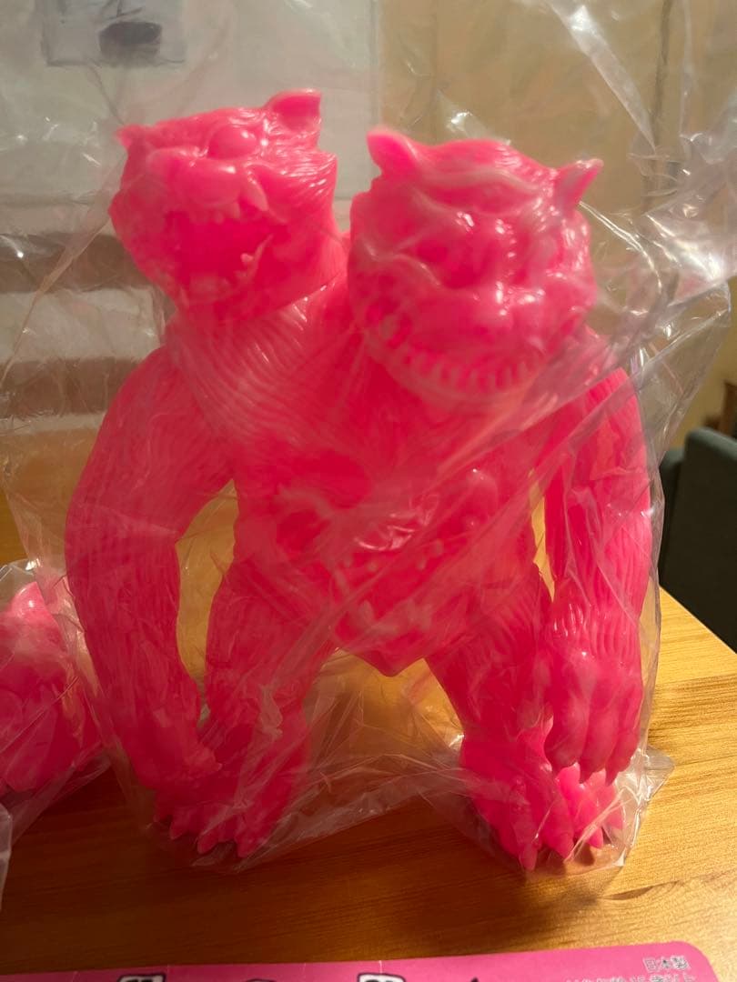 shirahama toy シラハマトイ　猫又