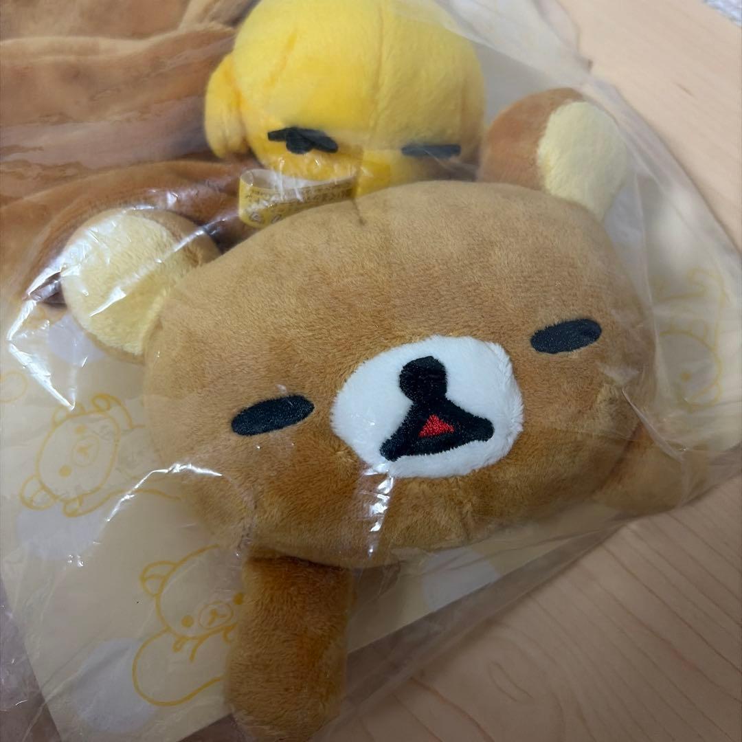 リラックマ　キイロイトリ　ぬいぐるみ　マフラー　糸目