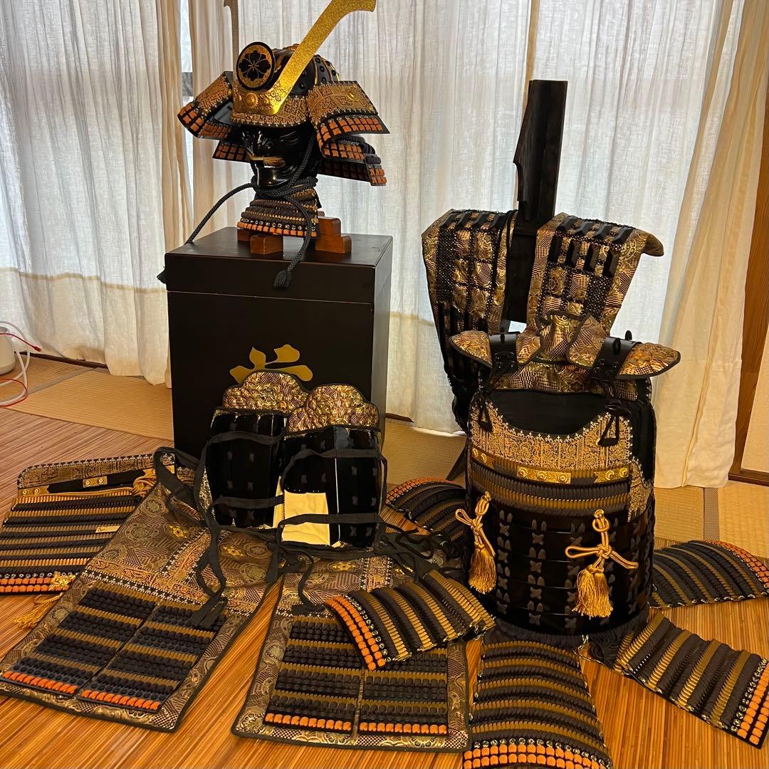 【美品•未着用】丸武工房製【現代 甲冑 等身大】鉄地黒胴当世具足 鎧 一式