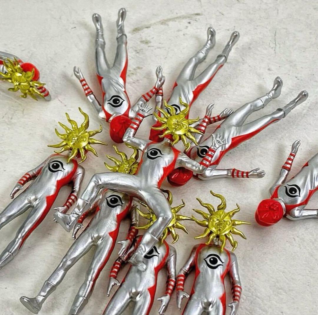 超復刻版ブラックタローマンソフビ人形ソフトビニール太陽の塔岡本太郎ニューエラ近鉄