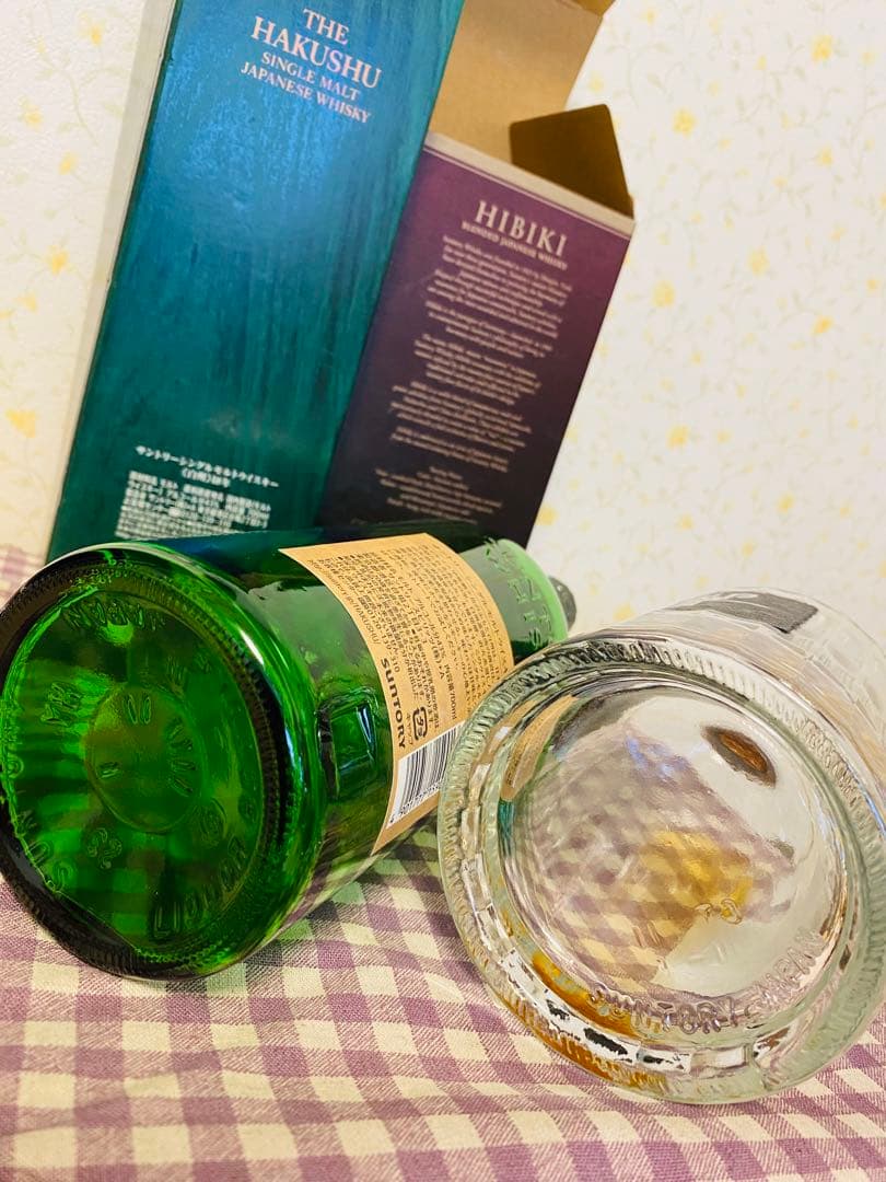 空瓶　空箱　白州 18年 & 響 21年