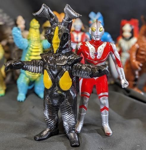 ウルトラＱ・ウルトラマン＆登場怪獣・宇宙人（バンダイ）ソフビ16体セット