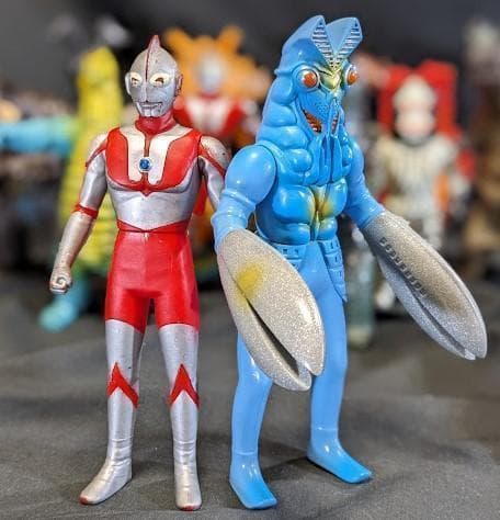 ウルトラＱ・ウルトラマン＆登場怪獣・宇宙人（バンダイ）ソフビ16体セット