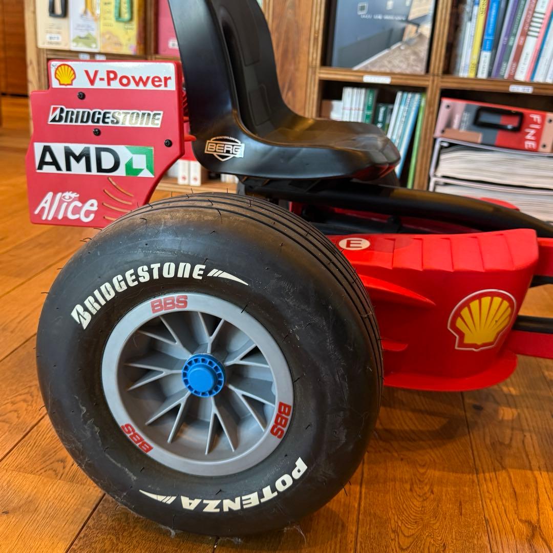 Ferarri F1　フェラーリ公認　ペダルカー　ベルク社製 フェラーリ公式