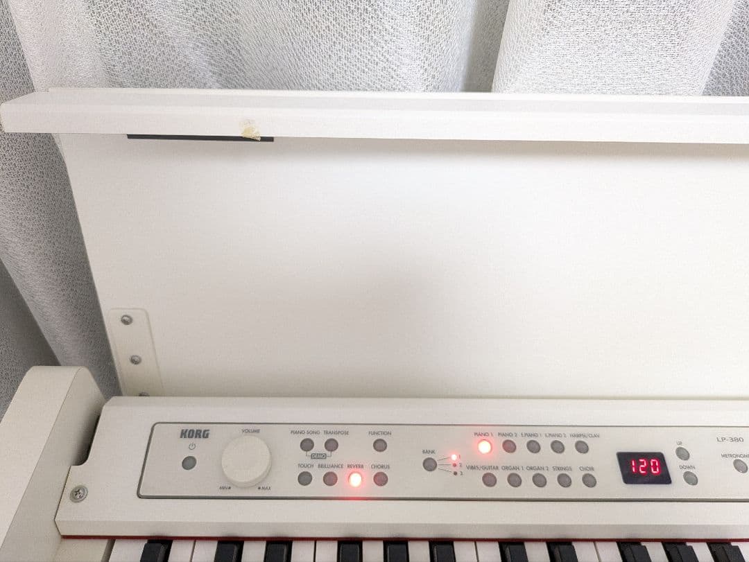 鍵盤楽器 KORG LP380 White