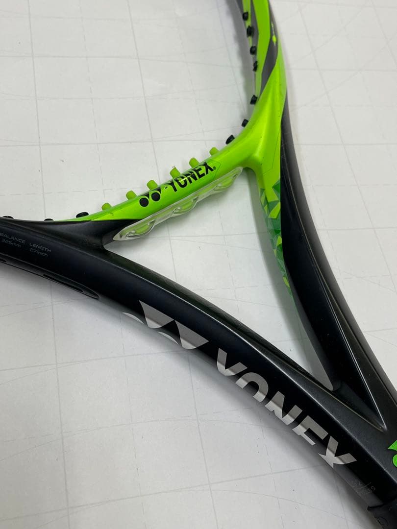 YONEX EZONEヨネックスイーゾーン100 LG2　軽量モデル