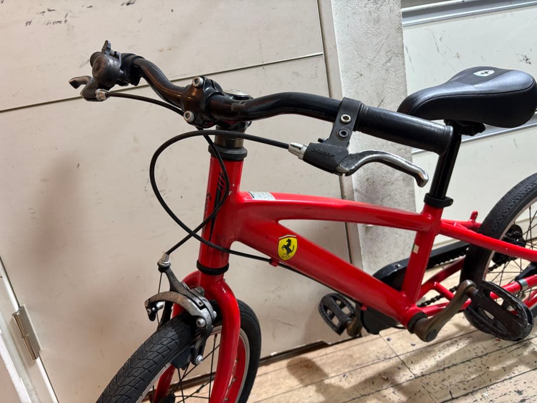 Ferrari フェラーリ16インチ キッズバイク レッド