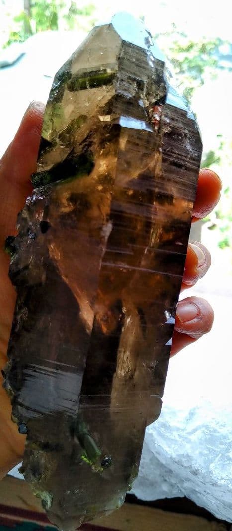 グリーントルマリン入りシトリンポイント