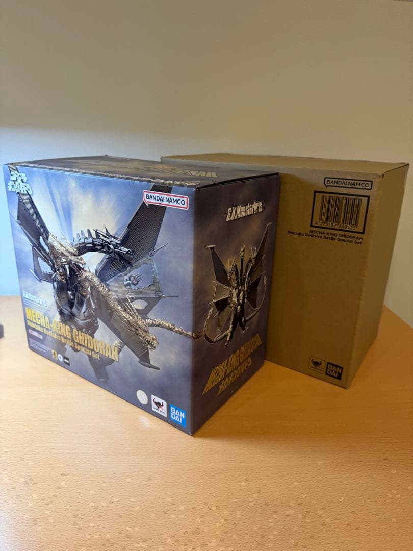 メカキングギドラ モンスターアーツ 新宿決戦