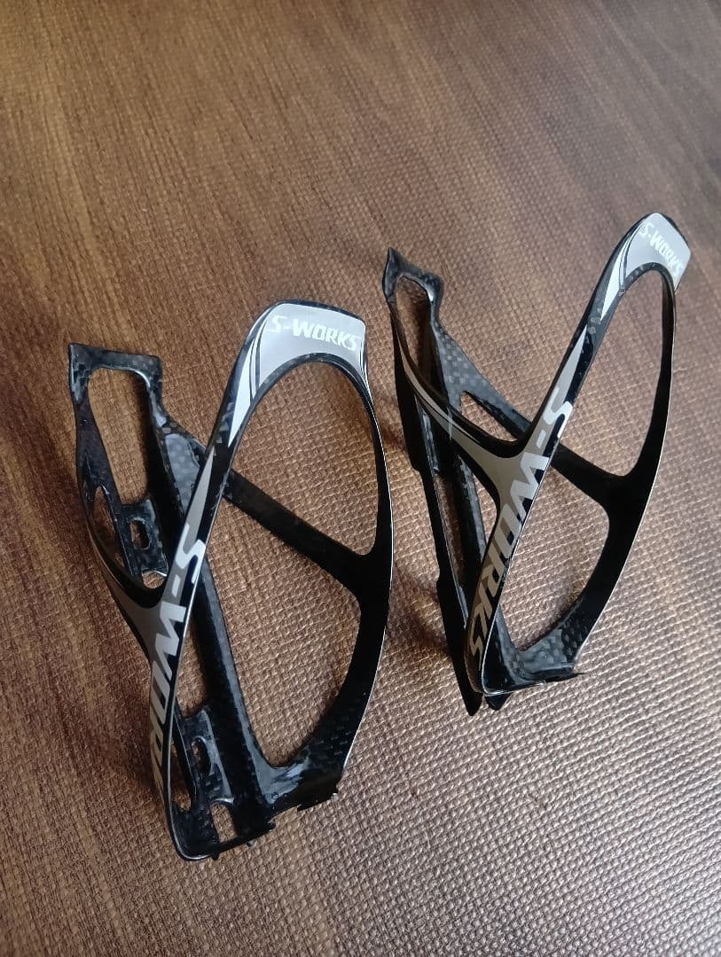 S-WORKS カーボン　ボトルケージ　2個セット　24~25g