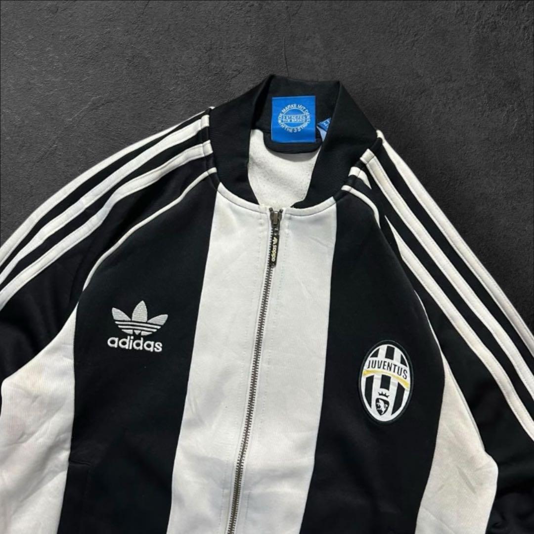 2015年製adidas古着トラックジャケットユヴェントスブラックホワイトT35