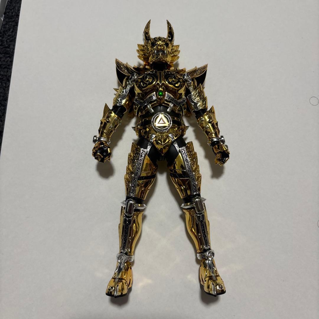 T*N様 黄金騎士牙狼　真骨彫　雷牙