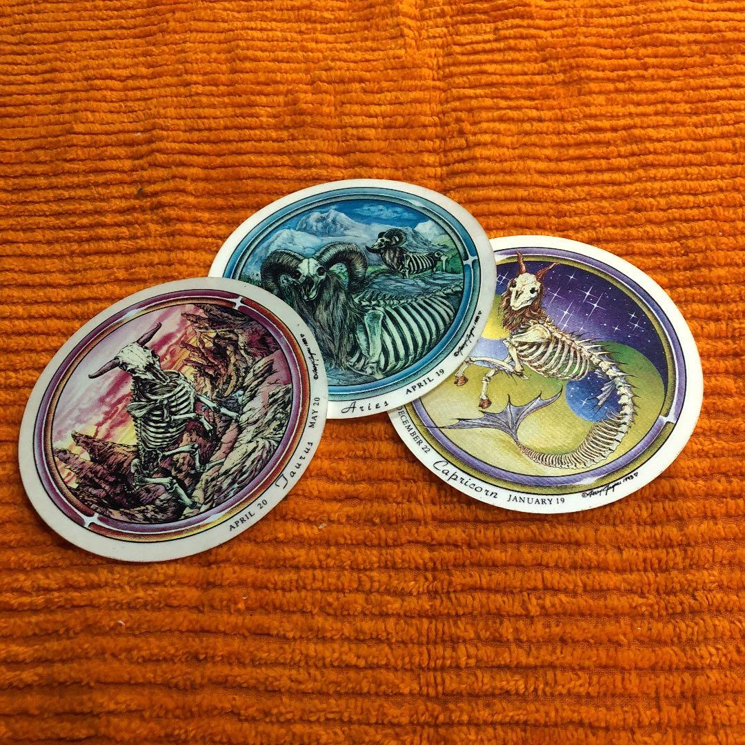 ステッカー　シール　デカール  屍　しかばね　ろっ骨　化石　まとめて　ジェスパー