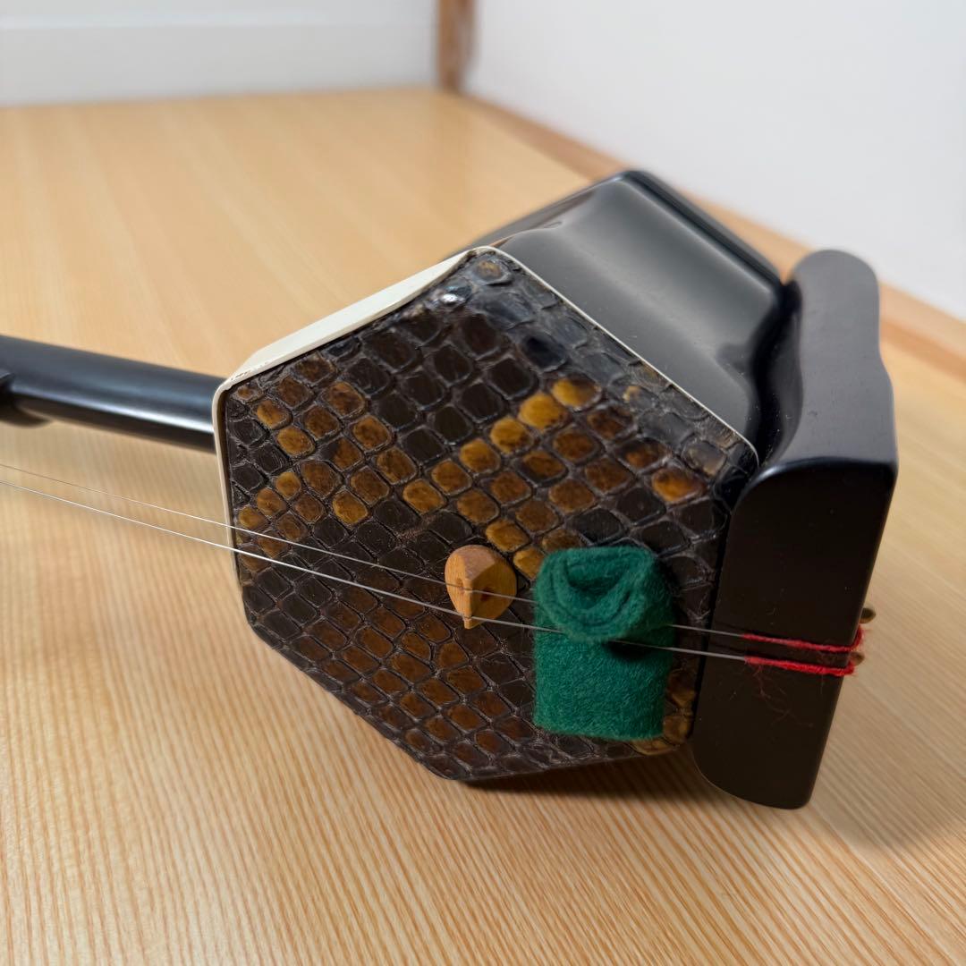 極上品　天華楽器　天華之韻　二胡　黒檀六角形