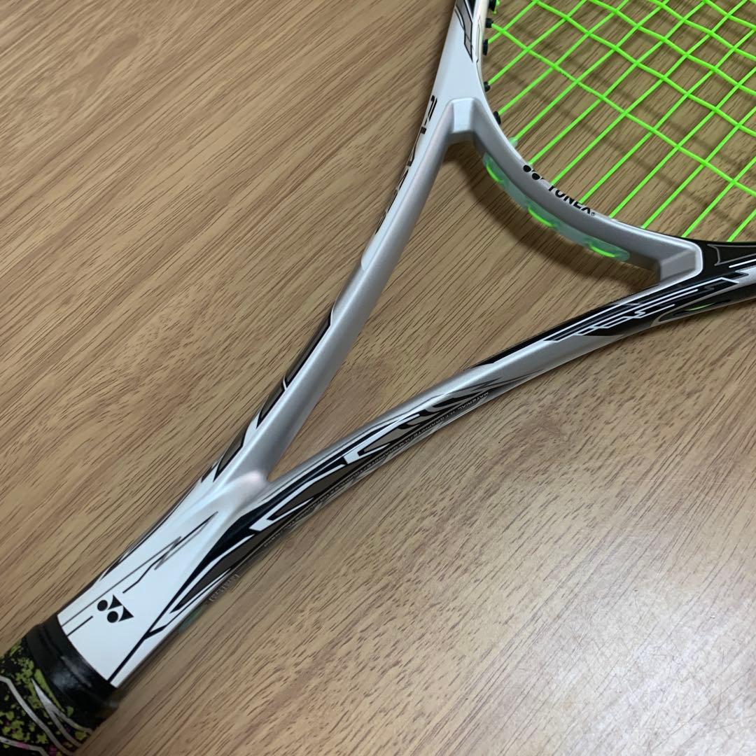 YONEX エフレーザー 9V ケース付