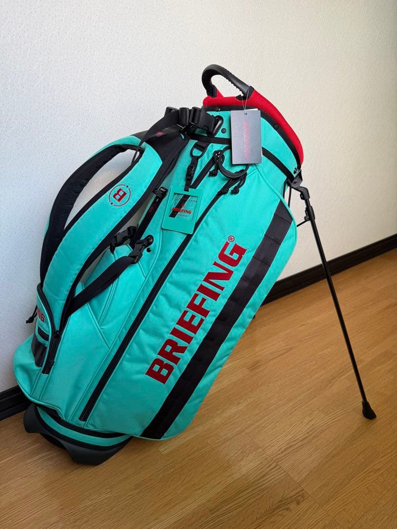 あ*様 BRIEFINGホリデーコレクション キャディバッグ ヘッドカバー ミン