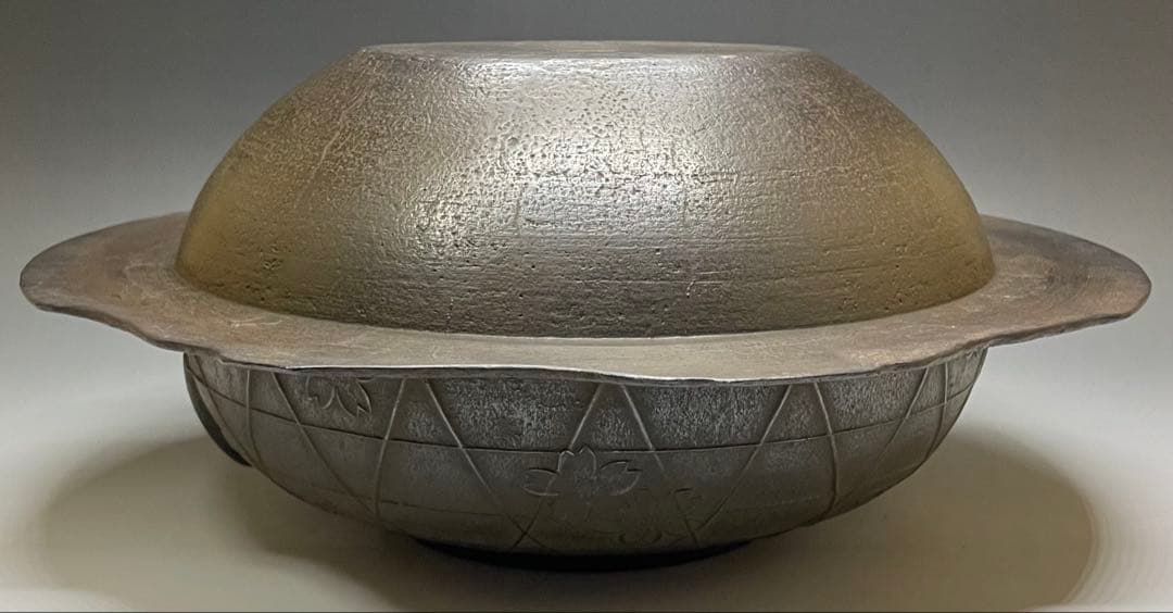 十二代　和田美之助　桜川透木釜　炉用透木　共箱　共布　共布(釜釻) W22