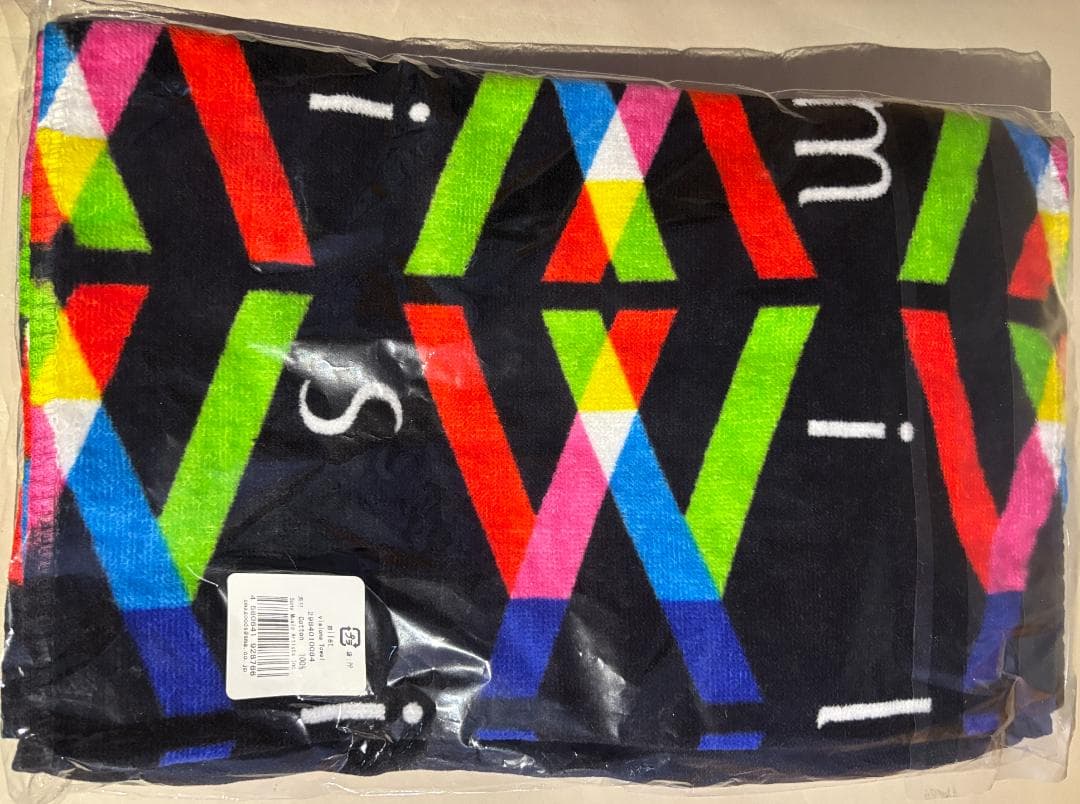 milet カラフルTシャツとタオルセット新品★限定ステッカーなどおまけつき