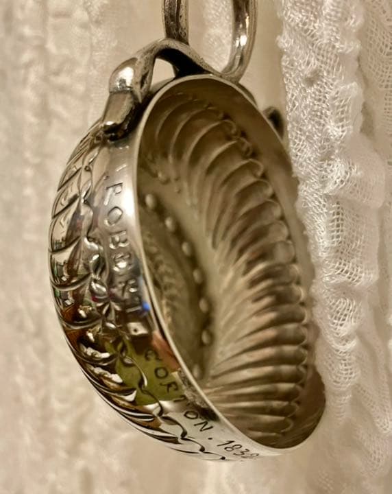 アンティーク　ソムリエ用タストヴァン