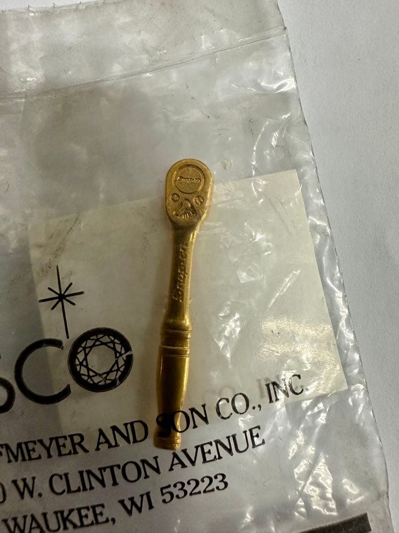 激レア！アンティーク！　snap on メタルピンバッジ　USA製