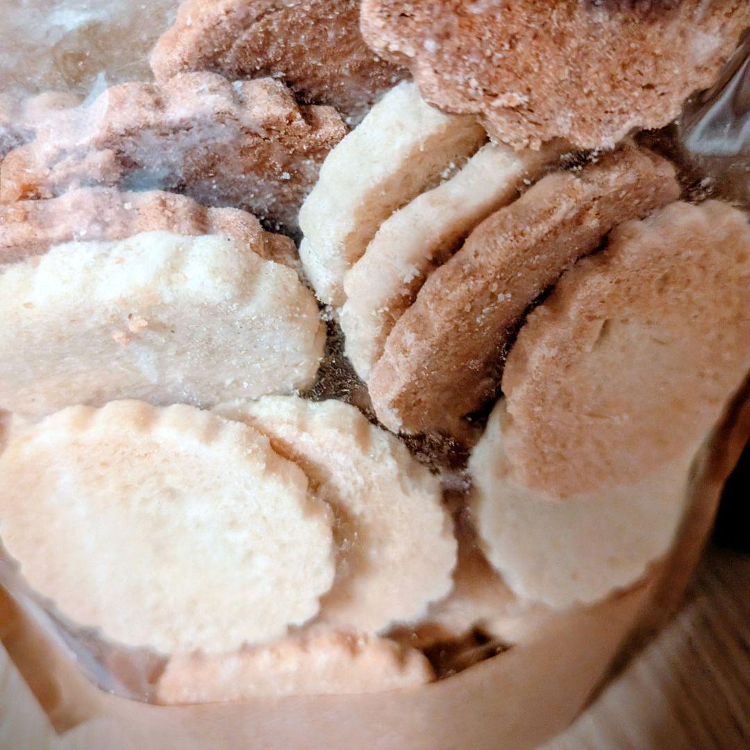 パリ発　ポワラーヌピュニシオンクッキー300g×２袋分