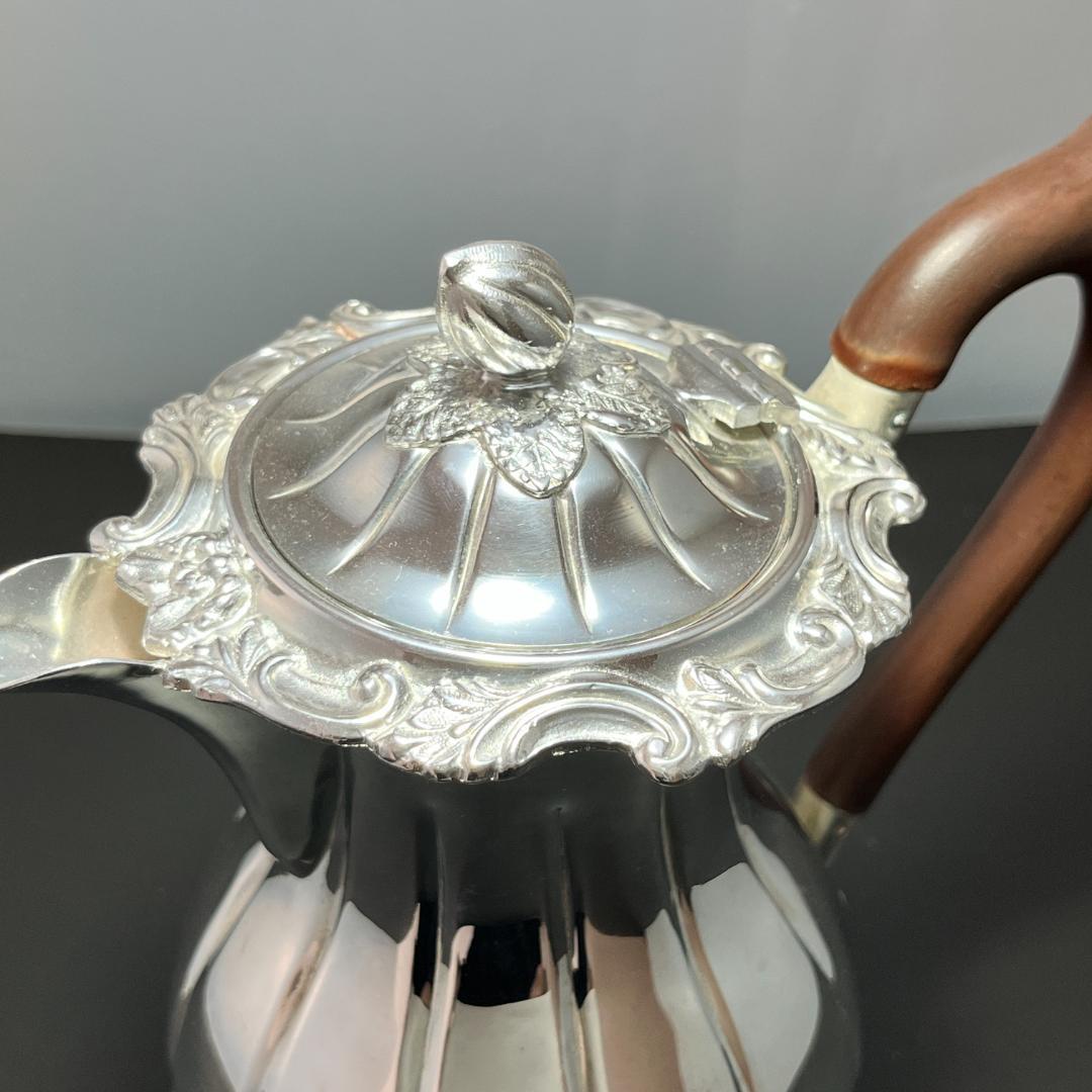 【John Batt & Co 】 メロンフォルムのジャグ 【シルバープレート】