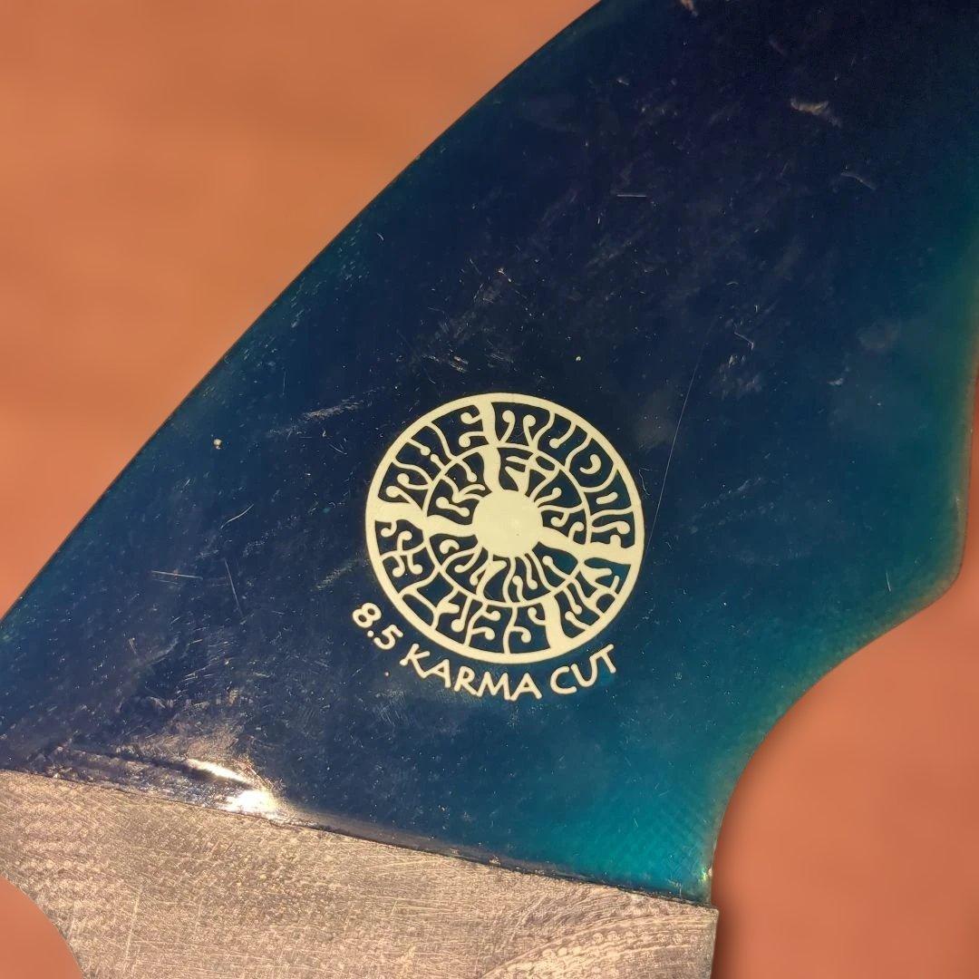 ジョエル・チューダー　カットフィン8.5 KARMA CUT