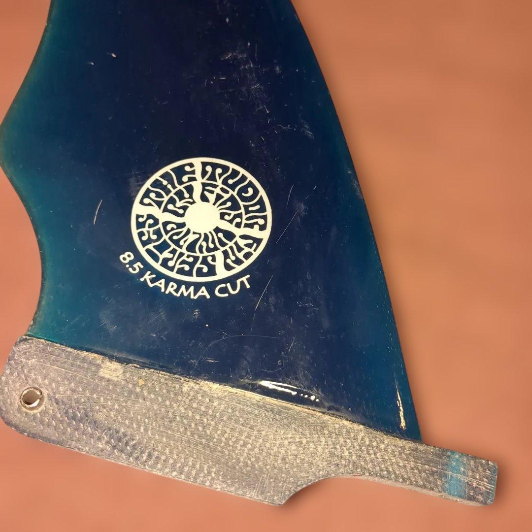 ジョエル・チューダー　カットフィン8.5 KARMA CUT
