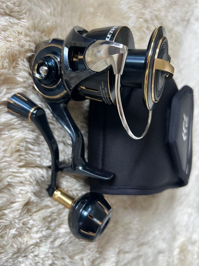 ダイワ スピニングリール 23ソルディガ SALTIGA 6000-H リール