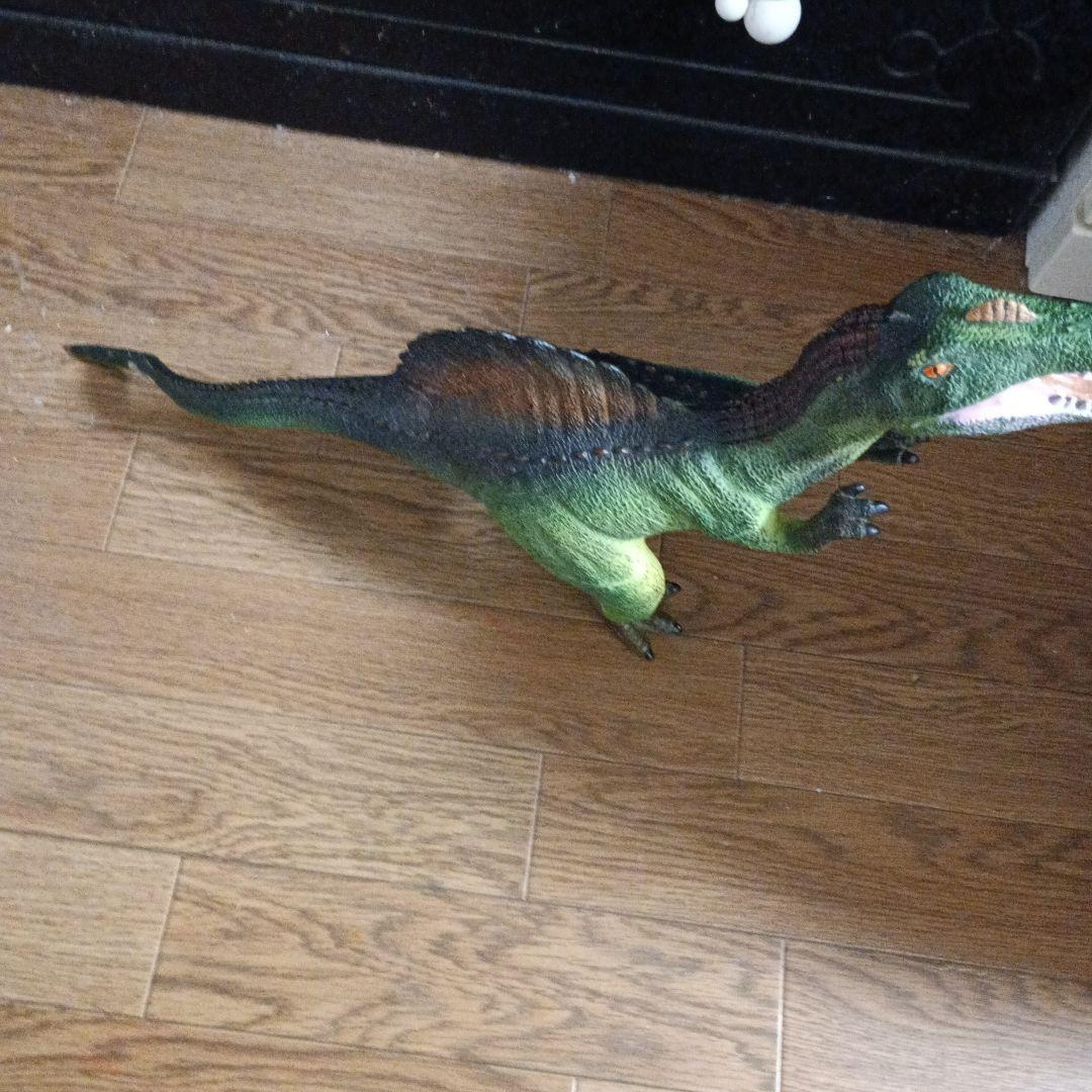 スピノサウルス 恐竜フィギュア 約30cm
