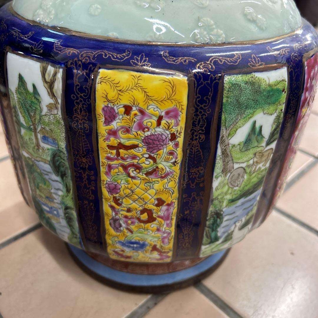 中国美術 青花琺瑯彩人物神獣纏枝花紋雙耳大瓶 高さ約50cm 旧家蔵出