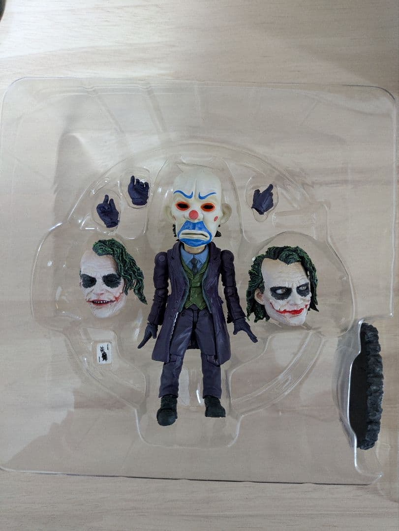 バットマン　ジョーカー　フィギュア　3個セット