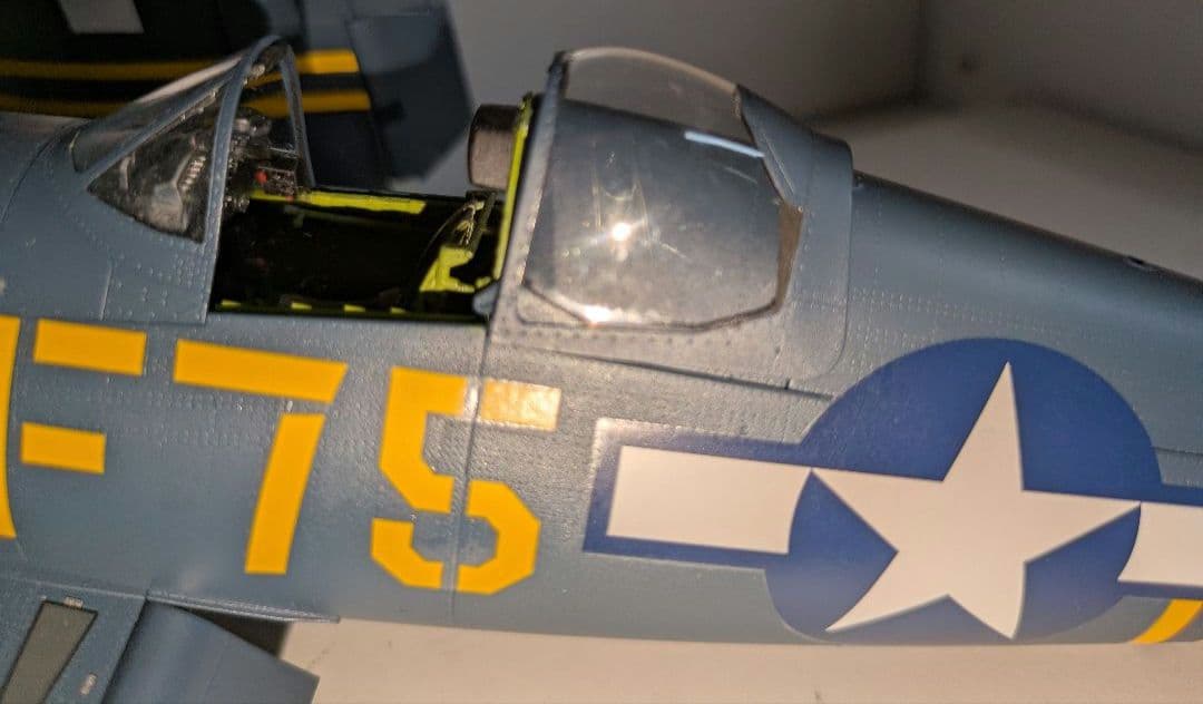 コルセアF4U-1D(プラモデル完成品1/32)