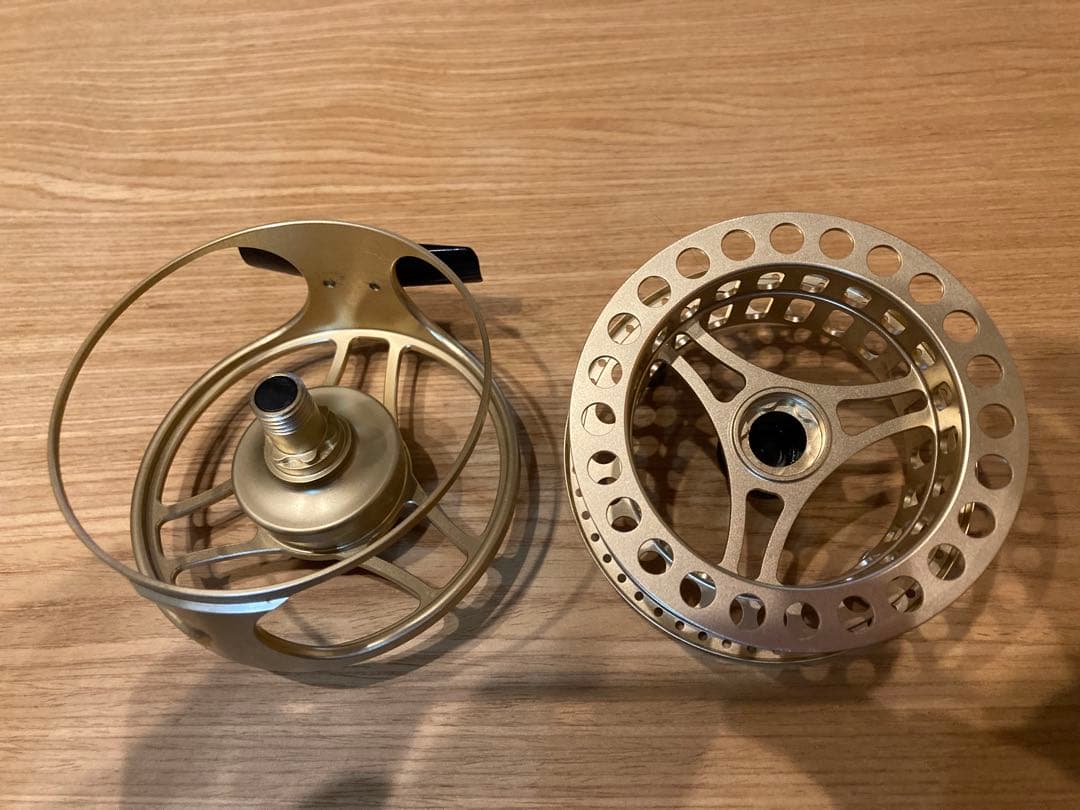 K-Bullet ゴールド フライリール　TLX 7-9