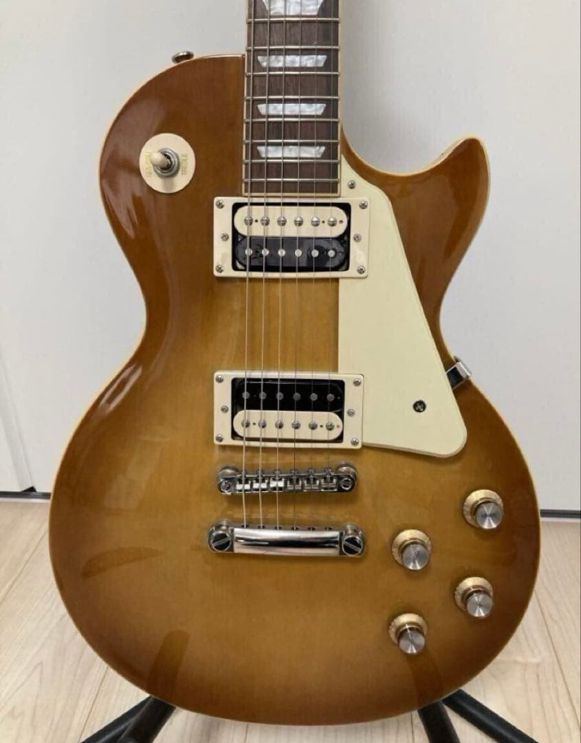 もんた様Epiphone Les Paul Classic GATOR