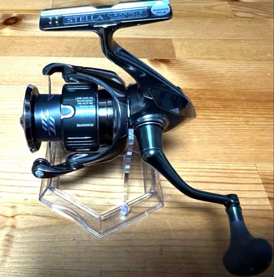 SHIMANO C3000XG スピニングリール