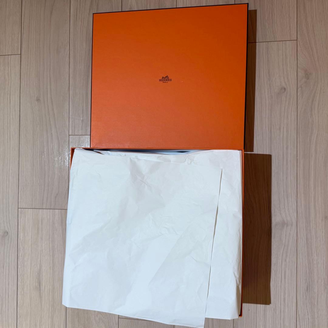 【新品未使用】2025年正規店購入　エルメス　ケリー28 空箱　HERMES